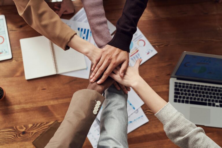 Businesses. PEO. Business. Working together